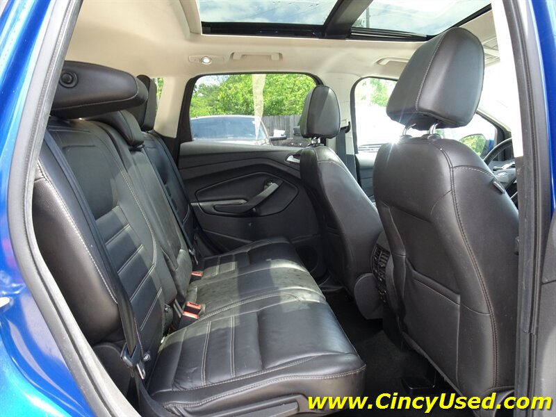 2017 Ford Escape Titanium - Photo 15 - Cincinnati, OH 45255