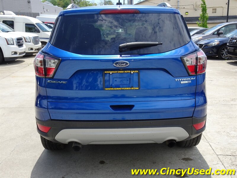 2017 Ford Escape Titanium - Photo 8 - Cincinnati, OH 45255