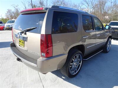 2007 Cadillac Escalade   - Photo 6 - Cincinnati, OH 45255