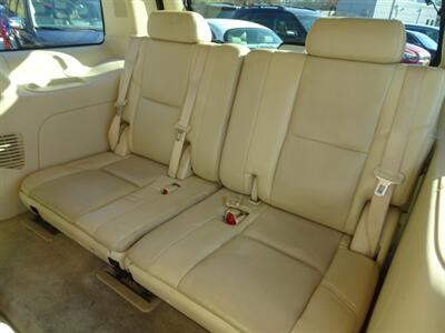 2007 Cadillac Escalade   - Photo 12 - Cincinnati, OH 45255