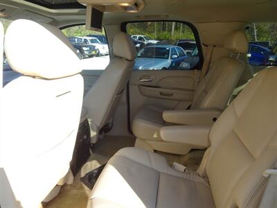 2007 Cadillac Escalade   - Photo 11 - Cincinnati, OH 45255