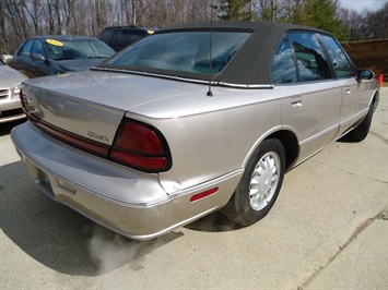 1997 OLDSMOBILE 88 ROYAL   - Photo 13 - Cincinnati, OH 45255