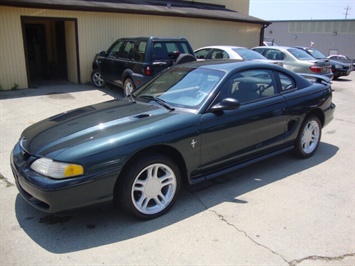 1998 Ford Mustang   - Photo 3 - Cincinnati, OH 45255