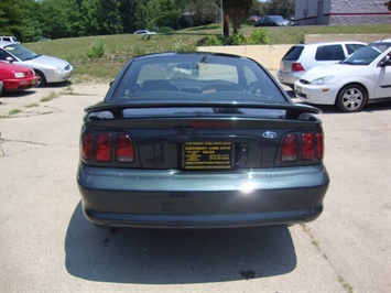 1998 Ford Mustang   - Photo 5 - Cincinnati, OH 45255