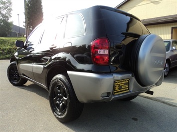 2005 Toyota Rav4   - Photo 14 - Cincinnati, OH 45255