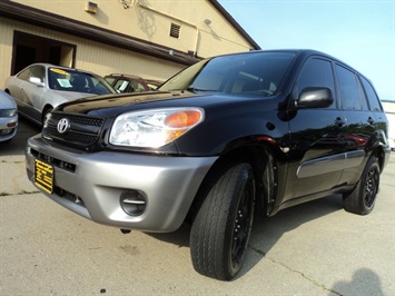 2005 Toyota Rav4   - Photo 11 - Cincinnati, OH 45255