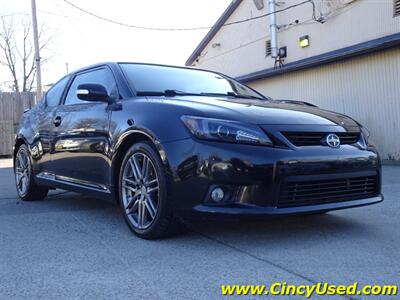 2011 Scion tC   - Photo 4 - Cincinnati, OH 45255
