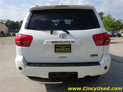 2014 Toyota Sequoia SR5   - Photo 5 - Cincinnati, OH 45255