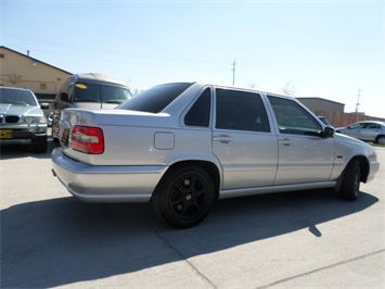 1998 Volvo S70   - Photo 13 - Cincinnati, OH 45255