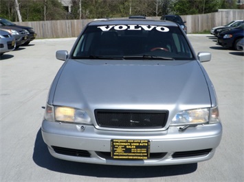 1998 Volvo S70   - Photo 2 - Cincinnati, OH 45255