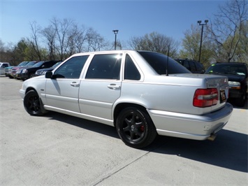 1998 Volvo S70   - Photo 12 - Cincinnati, OH 45255