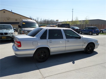 1998 Volvo S70   - Photo 6 - Cincinnati, OH 45255