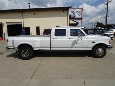 1995 Ford F-350 XLT   - Photo 3 - Cincinnati, OH 45255