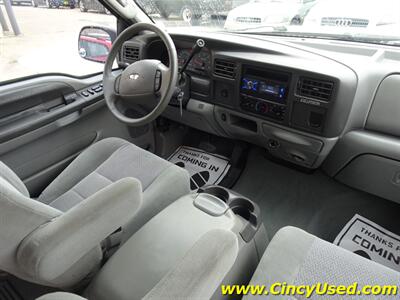 2004 Ford Excursion XLT   - Photo 11 - Cincinnati, OH 45255
