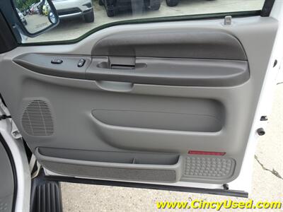 2004 Ford Excursion XLT   - Photo 22 - Cincinnati, OH 45255