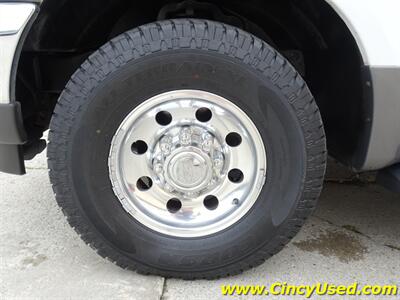 2004 Ford Excursion XLT   - Photo 31 - Cincinnati, OH 45255