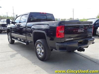2015 GMC Sierra 2500HD Denali - Photo 10 - Cincinnati, OH 45255