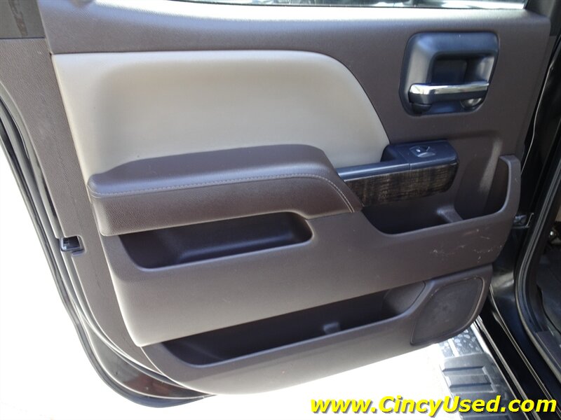 2015 GMC Sierra 2500HD Denali - Photo 21 - Cincinnati, OH 45255