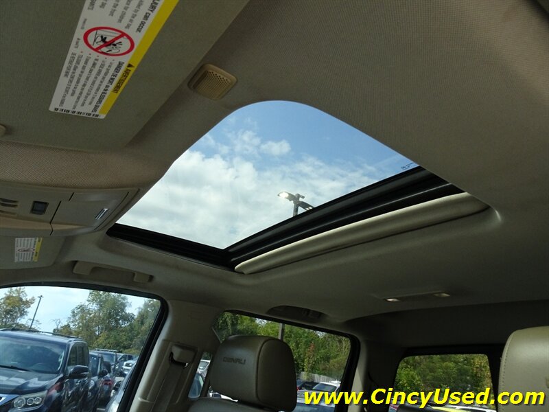 2015 GMC Sierra 2500HD Denali - Photo 17 - Cincinnati, OH 45255