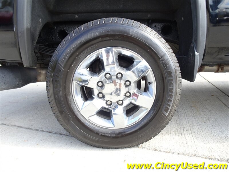 2015 GMC Sierra 2500HD Denali - Photo 5 - Cincinnati, OH 45255