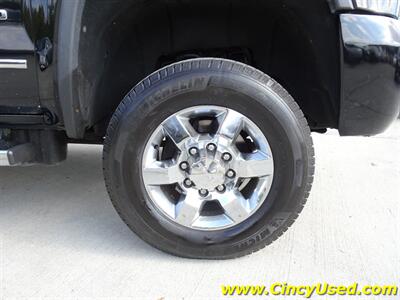 2015 GMC Sierra 2500HD Denali - Photo 4 - Cincinnati, OH 45255