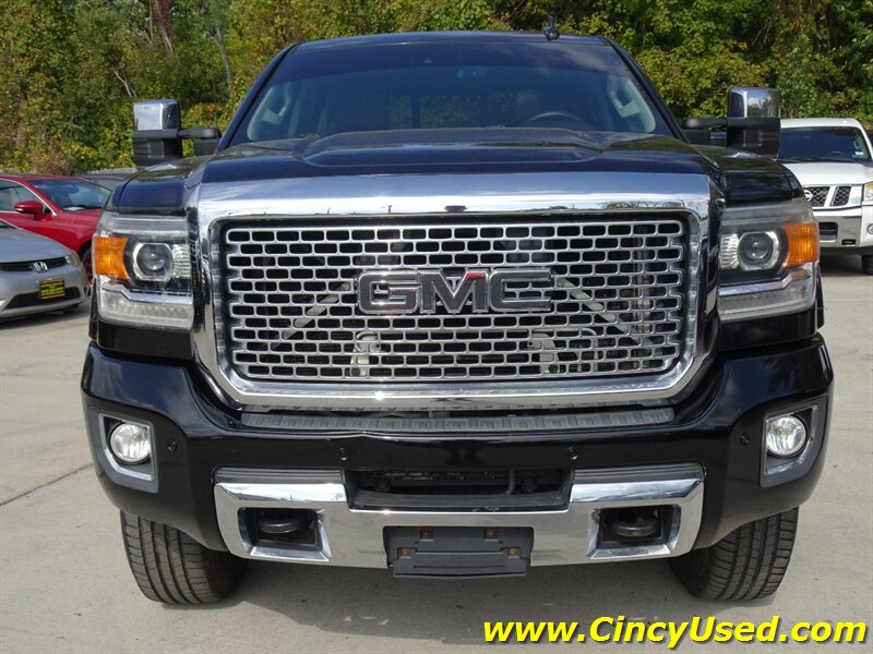 2015 GMC Sierra 2500HD Denali - Photo 13 - Cincinnati, OH 45255