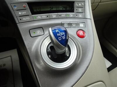 2013 Toyota Prius  Hybrid FWD - Photo 58 - Cincinnati, OH 45255