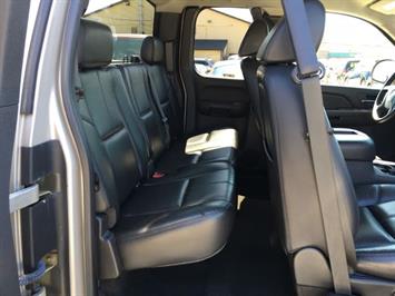 2007 Chevrolet Silverado 1500 Work Truck   - Photo 9 - Cincinnati, OH 45255