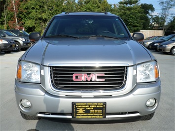 2004 GMC Envoy XUV SLT   - Photo 2 - Cincinnati, OH 45255