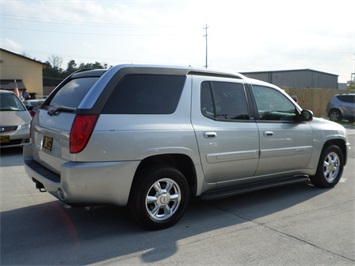 2004 GMC Envoy XUV SLT   - Photo 6 - Cincinnati, OH 45255