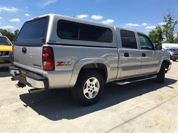 2005 Chevrolet Silverado 1500 Z71   - Photo 13 - Cincinnati, OH 45255