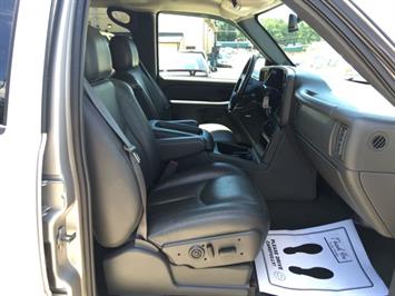 2005 Chevrolet Silverado 1500 Z71   - Photo 8 - Cincinnati, OH 45255