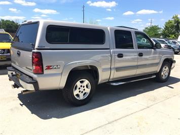 2005 Chevrolet Silverado 1500 Z71   - Photo 6 - Cincinnati, OH 45255