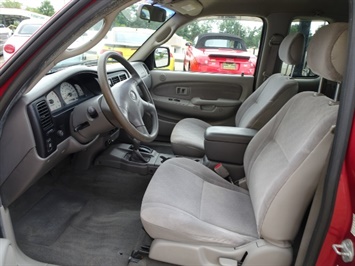 2002 Toyota Tacoma   - Photo 13 - Cincinnati, OH 45255