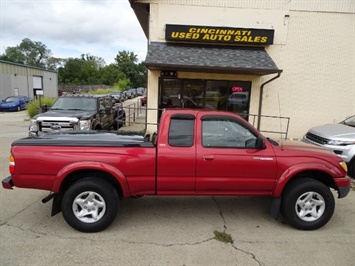 2002 Toyota Tacoma   - Photo 3 - Cincinnati, OH 45255