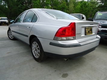 2004 Volvo S60   - Photo 12 - Cincinnati, OH 45255