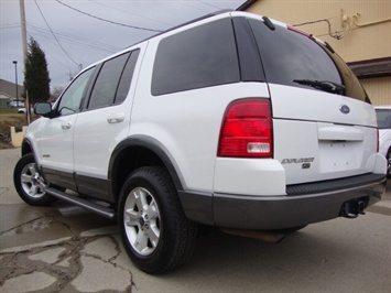 2004 Ford Explorer XLT   - Photo 12 - Cincinnati, OH 45255