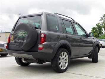 2005 Land Rover Freelander SE   - Photo 15 - Cincinnati, OH 45255