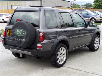 2005 Land Rover Freelander SE   - Photo 6 - Cincinnati, OH 45255