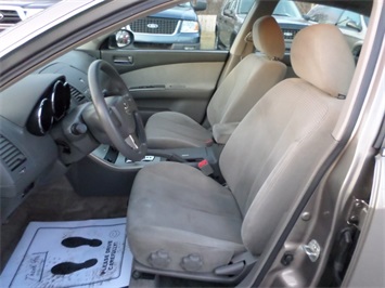 2005 Nissan Altima 2.5   - Photo 14 - Cincinnati, OH 45255