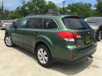 2012 Subaru Outback 2.5i Limited   - Photo 13 - Cincinnati, OH 45255