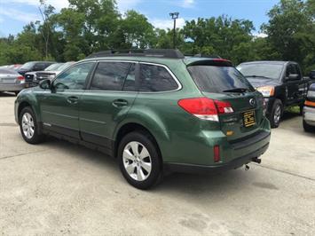 2012 Subaru Outback 2.5i Limited   - Photo 4 - Cincinnati, OH 45255