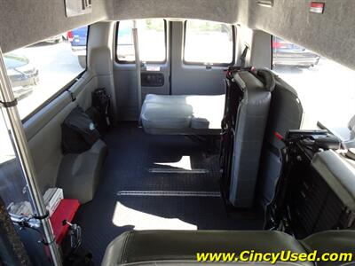 2012 Chevrolet Express Handicap LT 3500   - Photo 19 - Cincinnati, OH 45255