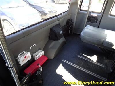 2012 Chevrolet Express Handicap LT 3500   - Photo 20 - Cincinnati, OH 45255