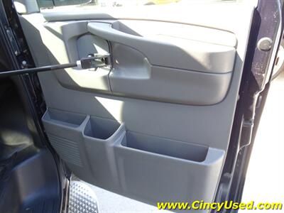 2012 Chevrolet Express Handicap LT 3500   - Photo 31 - Cincinnati, OH 45255