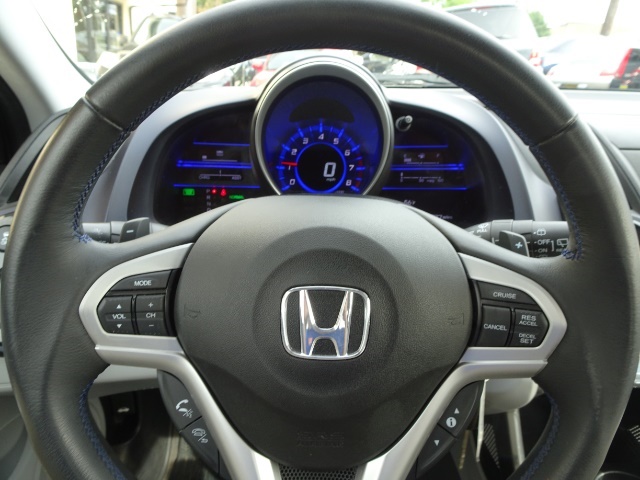 2011 Honda CR-Z EX - Photo 17 - Cincinnati, OH 45255