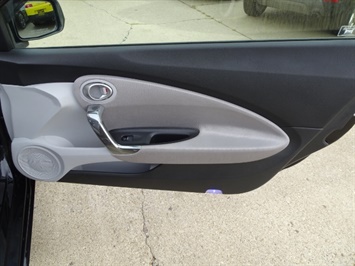 2011 Honda CR-Z EX   - Photo 24 - Cincinnati, OH 45255
