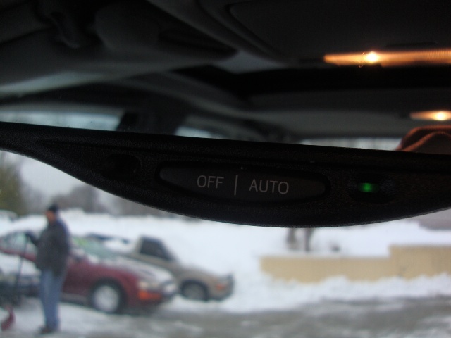 2000 Toyota Avalon XLS - Photo 24 - Cincinnati, OH 45255