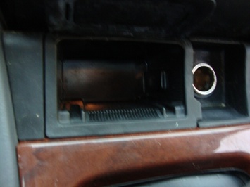 2000 Toyota Avalon XLS - Photo 21 - Cincinnati, OH 45255