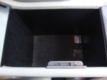 2000 Toyota Avalon XLS - Photo 22 - Cincinnati, OH 45255